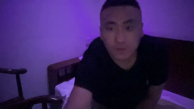 GoldLoge's cam snapshot