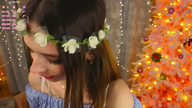 LunaraRada's cam snapshot