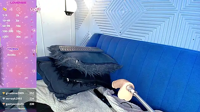 danika_mori1's cam snapshot