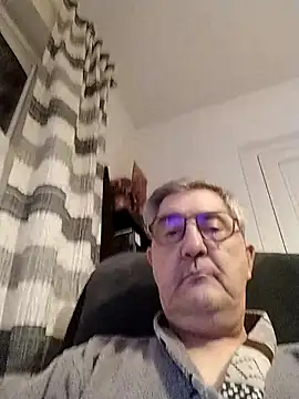 lalouette16's cam snapshot