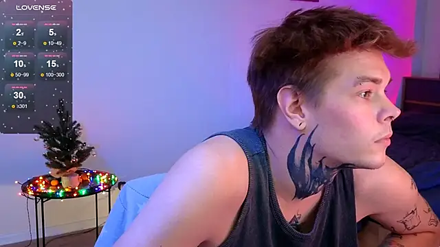 DENIS_HERE's cam snapshot