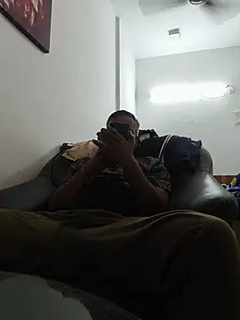 vardh033's cam snapshot