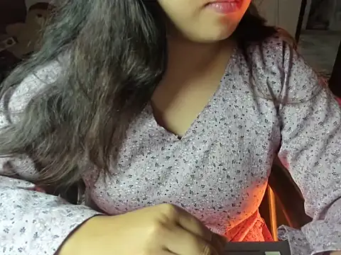 Divya68's cam snapshot