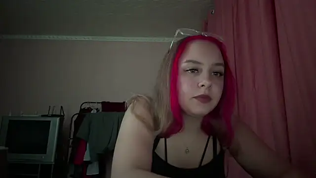 ZoraDearmon's cam snapshot