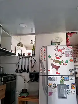 Amadamilf1980 live sex cam