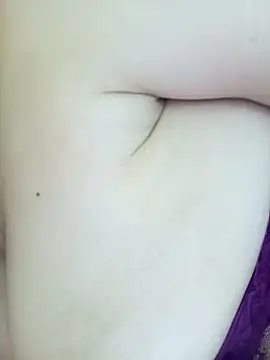 Sweet_love79's cam snapshot