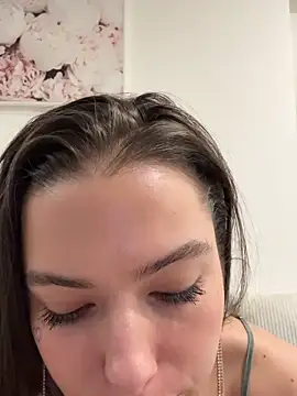 Sugarbellax live sex cam