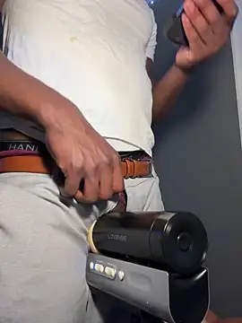 Festivitiesking1 live sex cam