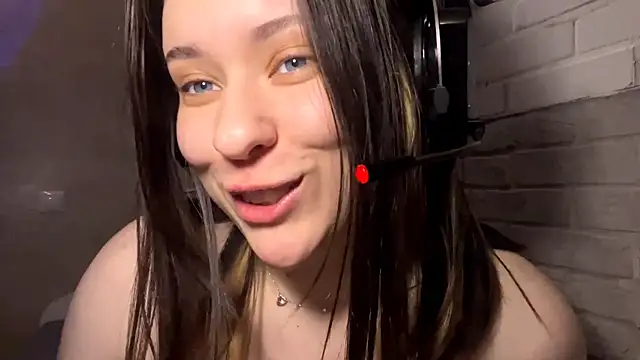 AngeliqueSulima's cam snapshot