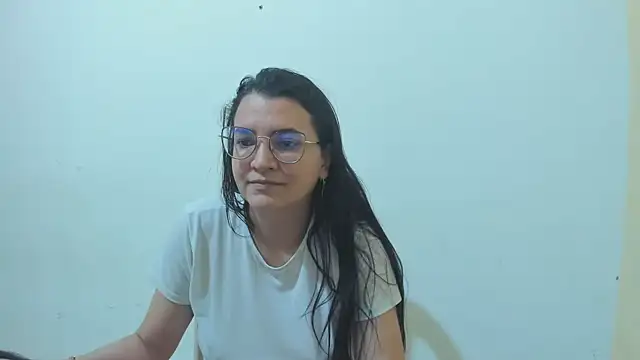 MARILYN_GARCIA's cam snapshot