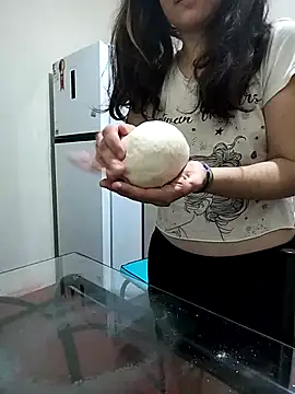 sobresalinaa's cam snapshot