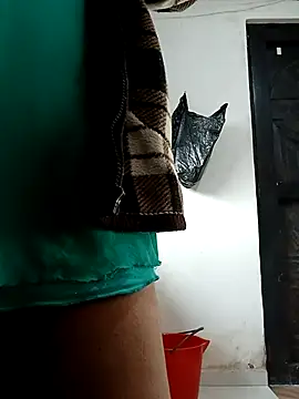 yaneth_'s cam snapshot