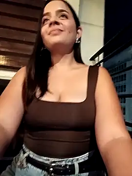 Julieth_hot-69's cam snapshot