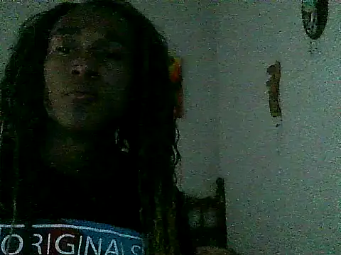 dirtysluttyfist's cam snapshot