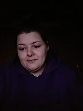 PrettyPleaseMe's cam snapshot