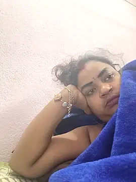 Deborbhavi222's cam snapshot