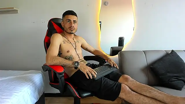 MatthewCullen's cam snapshot