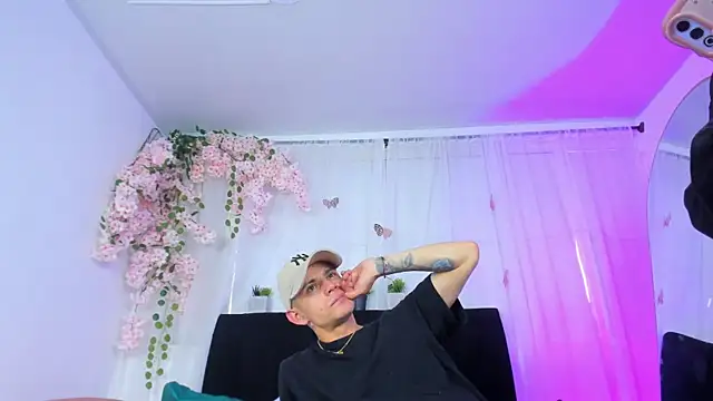 Bonny_and_carrot live sex cam