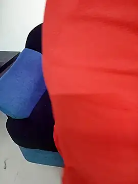 kaamuk_shweta live sex cam