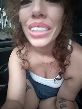 roxyrougee live sex cam