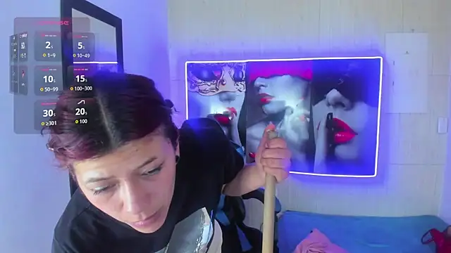 Raven_Rouge_'s cam snapshot