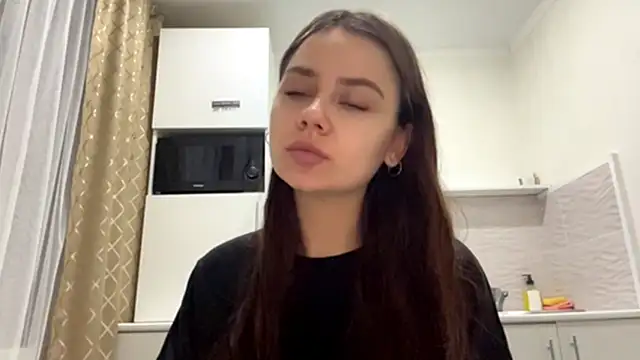 MiloyNoir live sex cam