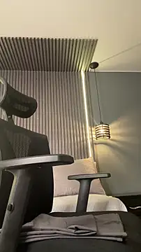 MiaPetit_'s cam snapshot