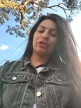 Nat_XxX live sex cam