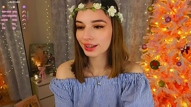 LunaraRada's cam snapshot