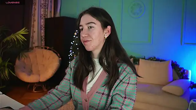 Belle_Via's cam snapshot