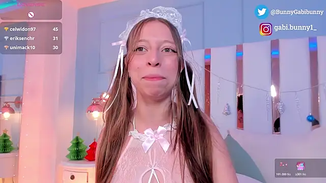 gabi_bunny's cam snapshot