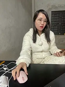 TranOanh999's cam snapshot