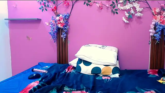 analintimacy18's cam snapshot