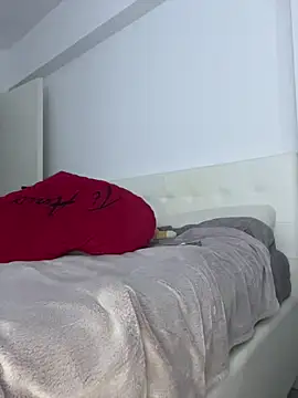 Celine_Roxelle live sex cam