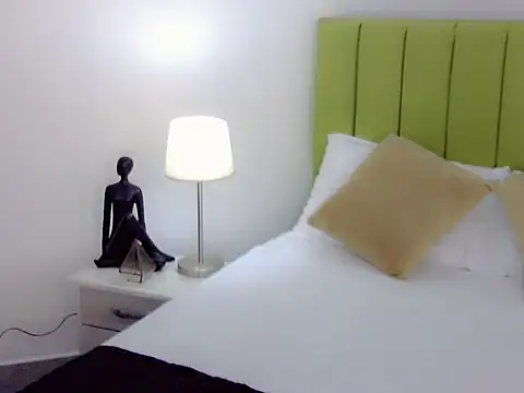 charlotte1_sweet live sex cam