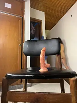 eliz_sama's cam snapshot