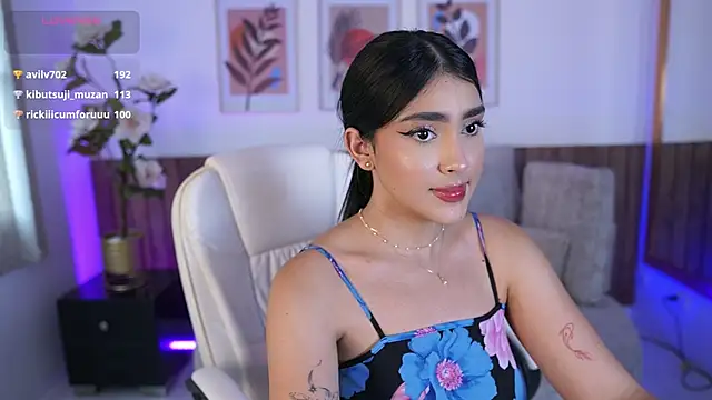 JulesBenett's cam snapshot