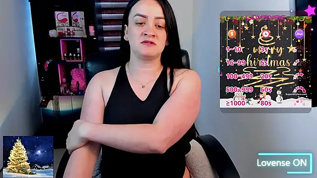 sara_goodgirl13's cam snapshot