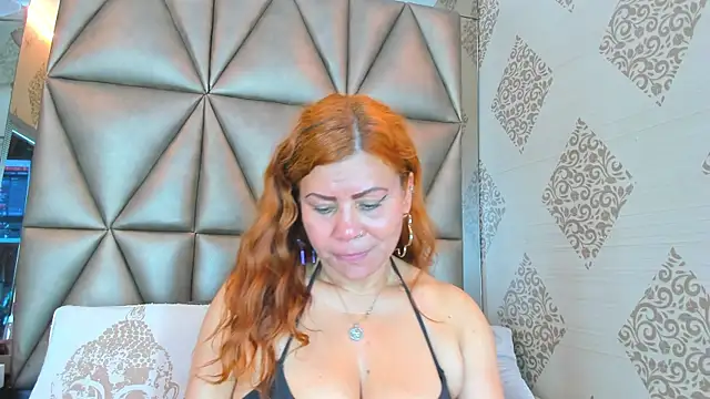 Corina_Taylor_'s cam snapshot