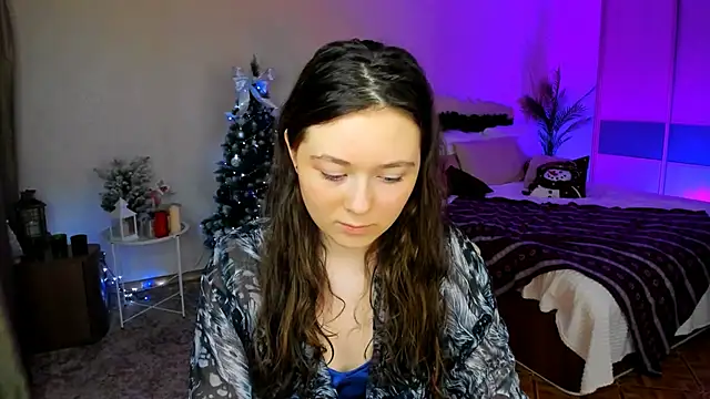 AlluringLookk's cam snapshot