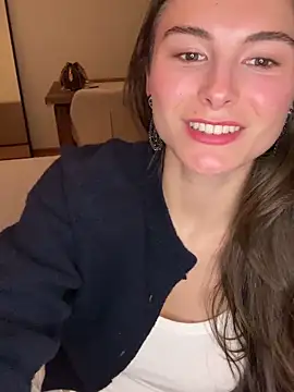 SophiiaStarr live sex cam