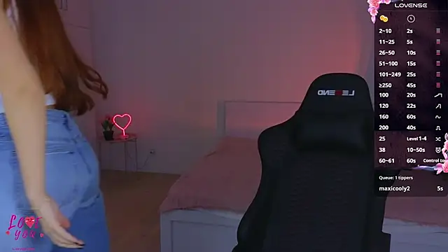 CuteAriel7's cam snapshot