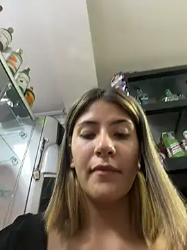 Andrea_19blonde live sex cam