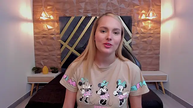 Emmaa_white_'s cam snapshot