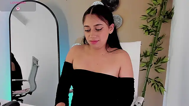 luna_cute__'s cam snapshot