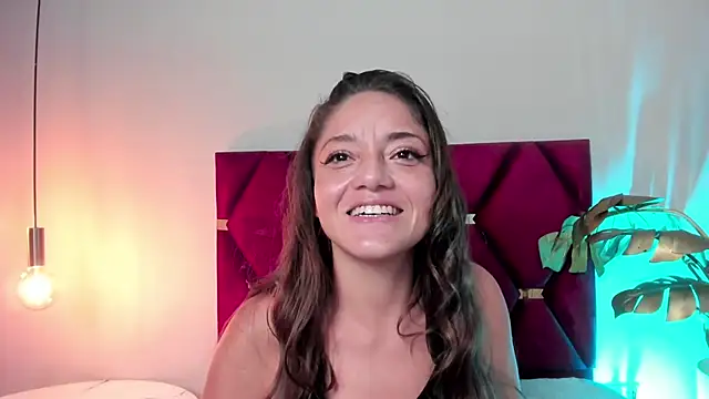 EloiseQuinn's cam snapshot