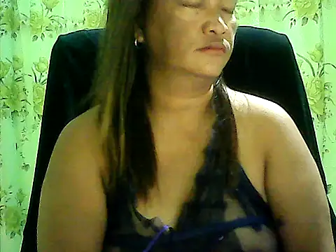 hott_scarlett's cam snapshot