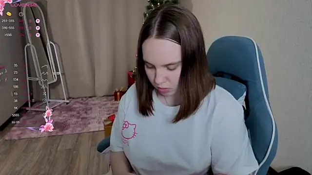 lunalyna's cam snapshot