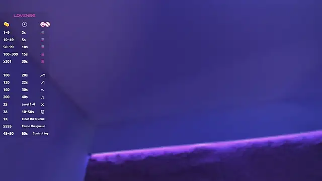 HannahMontgomery live sex cam