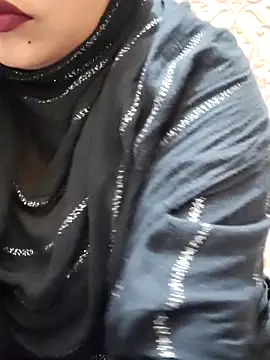 Indian-Nazia's cam snapshot